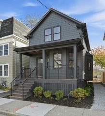 79 Moreland St 79, Somerville, MA 02145