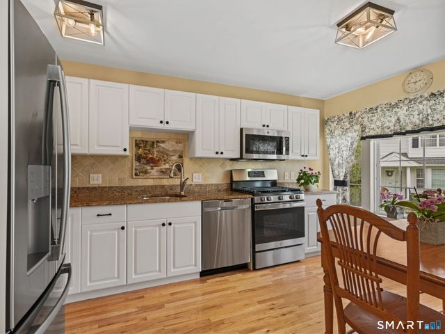 180 Turn Of River Road 13A, Stamford, CT 06905