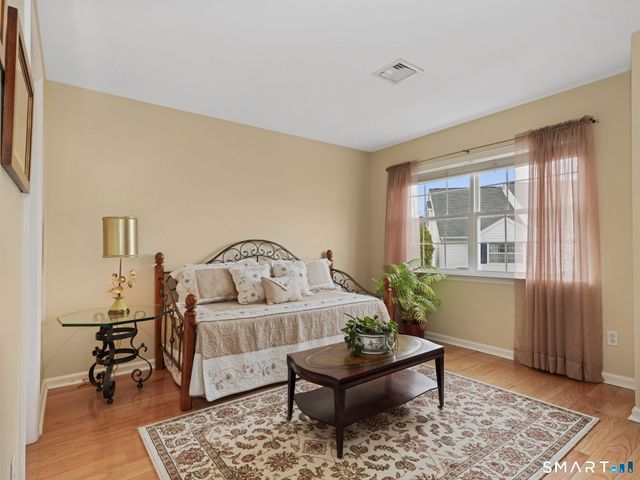 180 Turn Of River Road 13A, Stamford, CT 06905