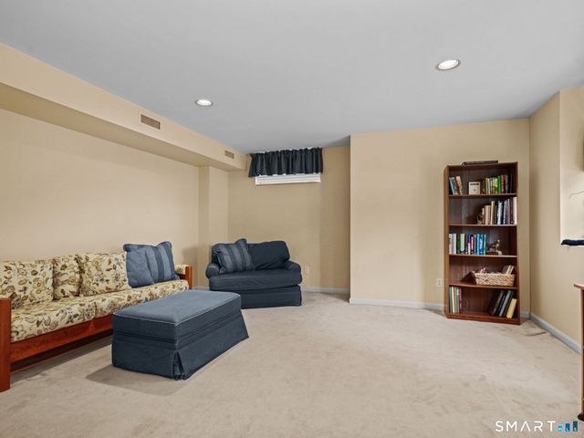 180 Turn Of River Road 13A, Stamford, CT 06905