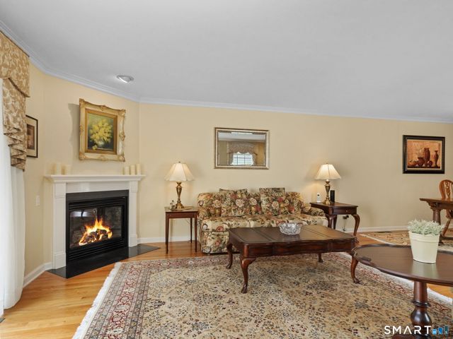 180 Turn Of River Road 13A, Stamford, CT 06905