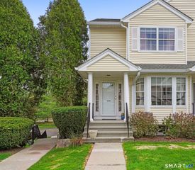 180 Turn Of River Road 13A, Stamford, CT 06905