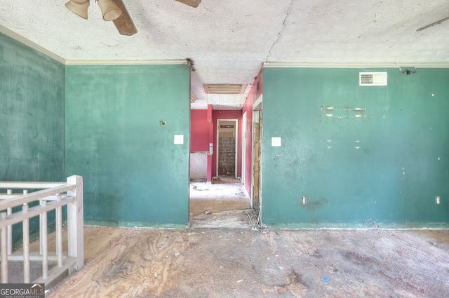 725 Poplar Street, Monroe, GA 30655