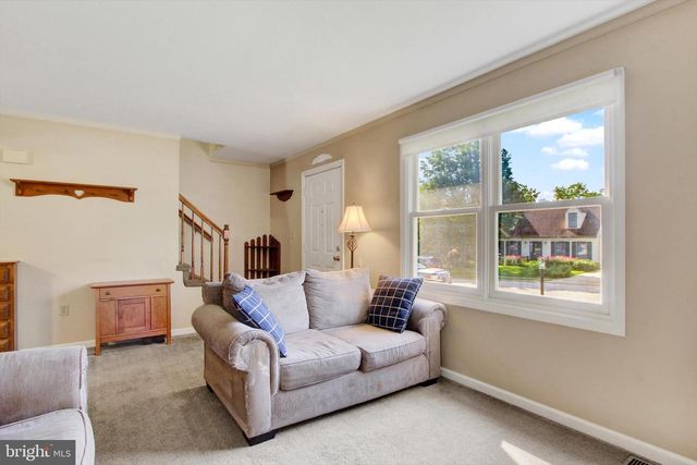 48 BREWSTER ST, Hanover, PA 17331