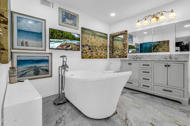 10601 W BAYSIDE Road, Sun City, AZ 85351