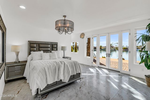 10601 W BAYSIDE Road, Sun City, AZ 85351