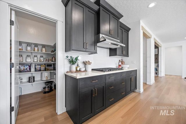 2195 Savoy Court, Middleton, ID 83644
