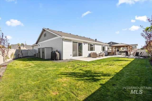 2195 Savoy Court, Middleton, ID 83644