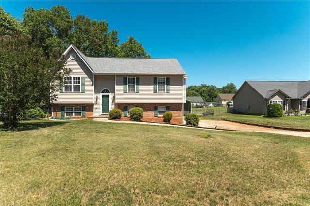 191 Summit Drive, Mocksville, NC 27028