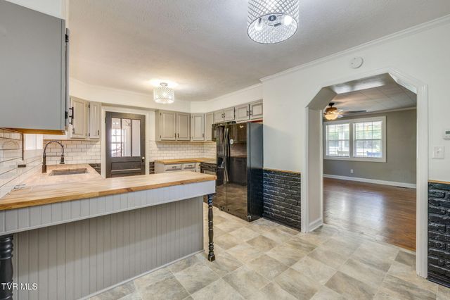 146 Arbutus Avenue, Kingsport, TN 37660