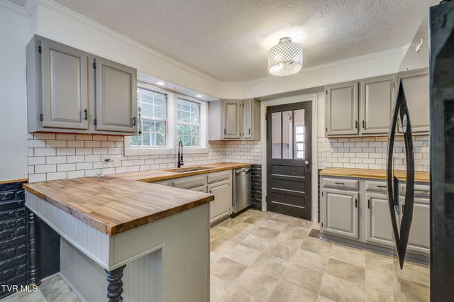 146 Arbutus Avenue, Kingsport, TN 37660