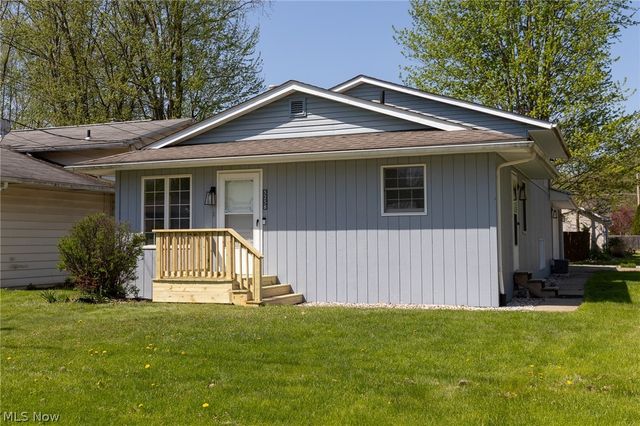 5258 Main Avenue, North Ridgeville, OH 44039