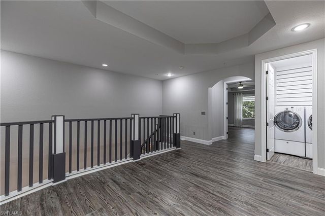 1330 Mariposa CIR # 103, Naples, FL 34105