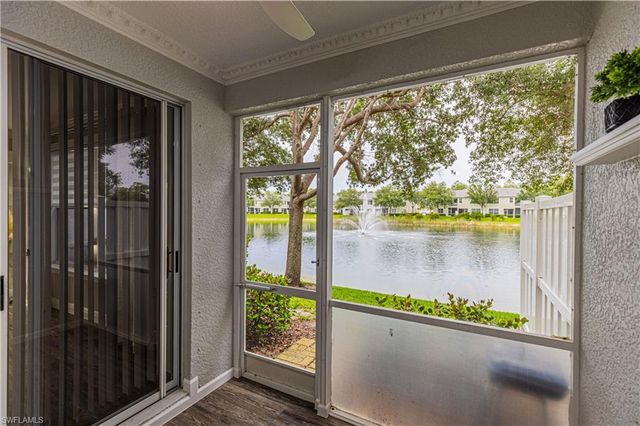 1330 Mariposa CIR # 103, Naples, FL 34105