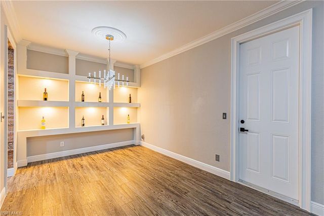 1330 Mariposa CIR # 103, Naples, FL 34105