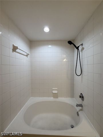7945 Preserve CIR 523, Naples, FL 34119