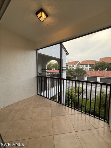 7945 Preserve CIR 523, Naples, FL 34119