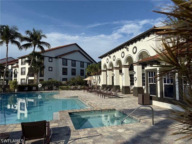 7945 Preserve CIR 523, Naples, FL 34119