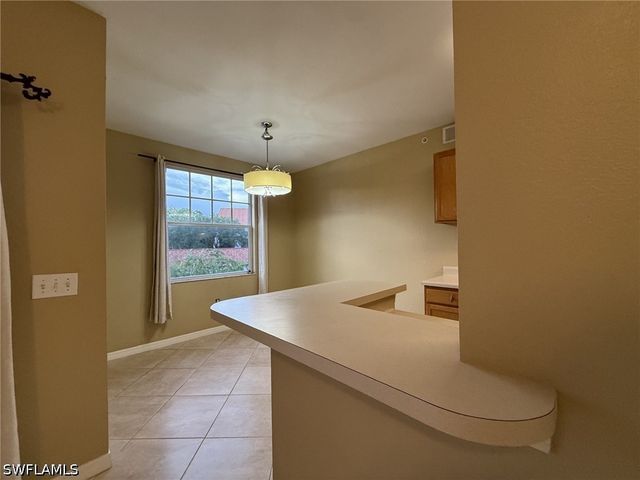 7945 Preserve CIR 523, Naples, FL 34119