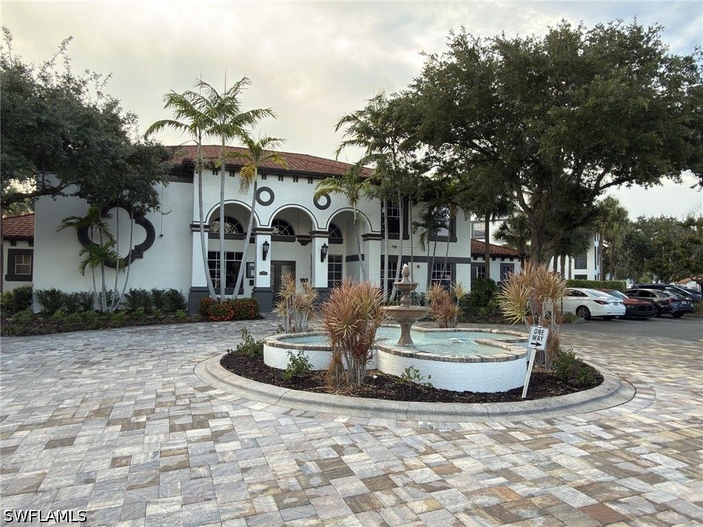 7945 Preserve CIR 523, Naples, FL 34119