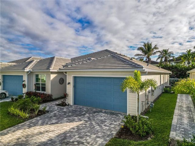 8857 Oceana WAY, Naples, FL 34114