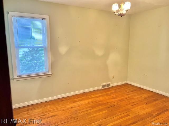 1618 Anita Avenue, Grosse Pointe Woods, MI 48236
