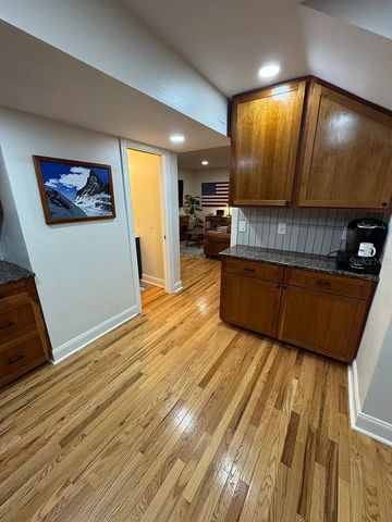 606 S GLEN AVENUE 9, Tampa, FL 33609