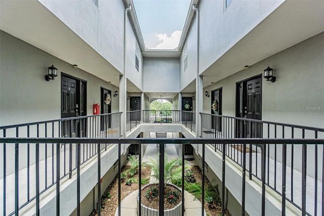 606 S GLEN AVENUE 9, Tampa, FL 33609