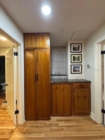 606 S GLEN AVENUE 9, Tampa, FL 33609