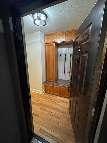 606 S GLEN AVENUE 9, Tampa, FL 33609