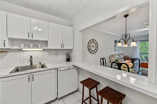 255 S CYPRESS Road 342, Pompano Beach, FL 33060