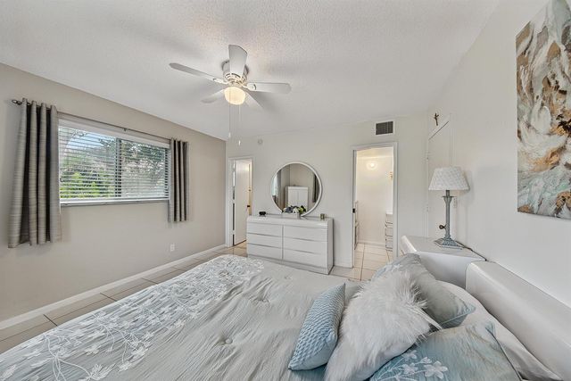 255 S CYPRESS Road 342, Pompano Beach, FL 33060
