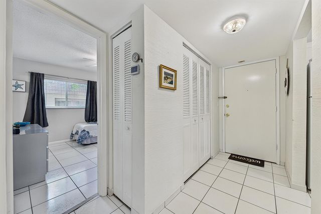 255 S CYPRESS Road 342, Pompano Beach, FL 33060
