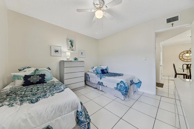 255 S CYPRESS Road 342, Pompano Beach, FL 33060