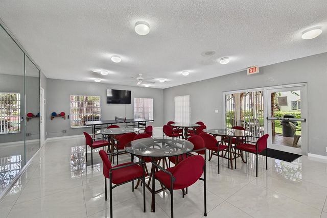 255 S CYPRESS Road 342, Pompano Beach, FL 33060