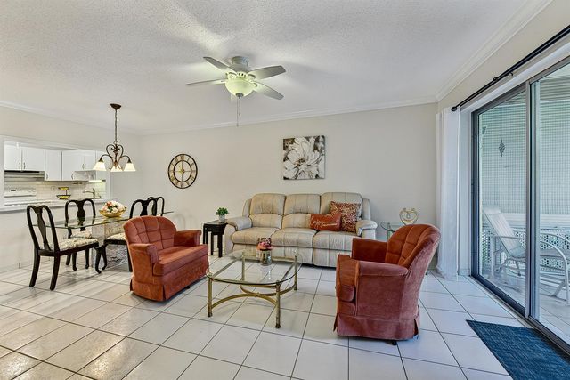 255 S CYPRESS Road 342, Pompano Beach, FL 33060