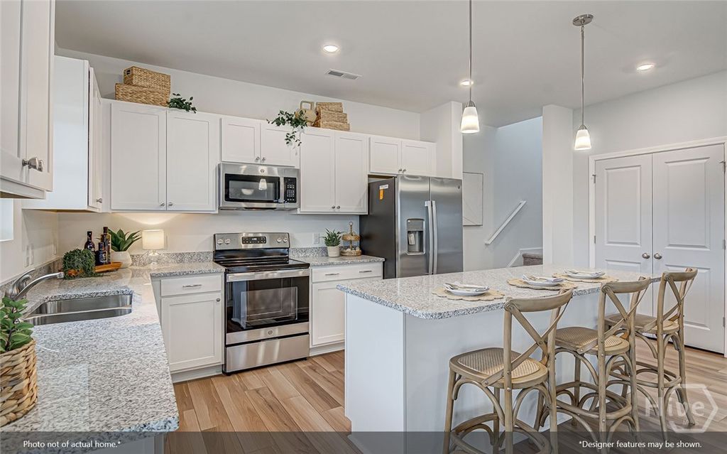Image 13 of property listing at 116 Praline Road, Savannah, GA 31419