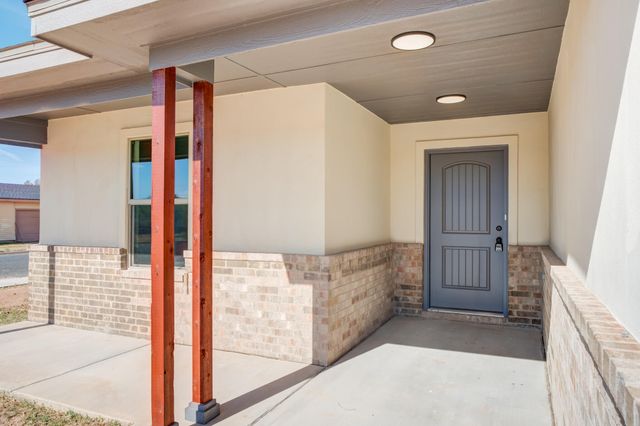 901 E Fordham Street, Lubbock, TX 79403