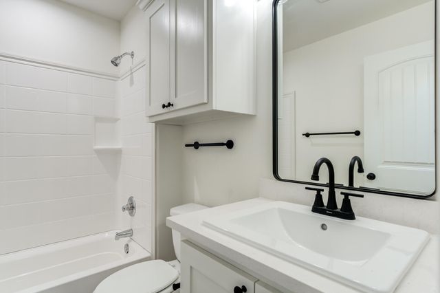 901 E Fordham Street, Lubbock, TX 79403