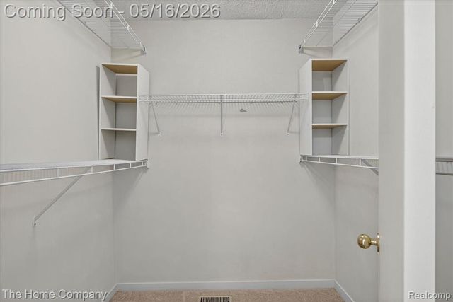 31170 Seneca Lane, Novi, MI 48377