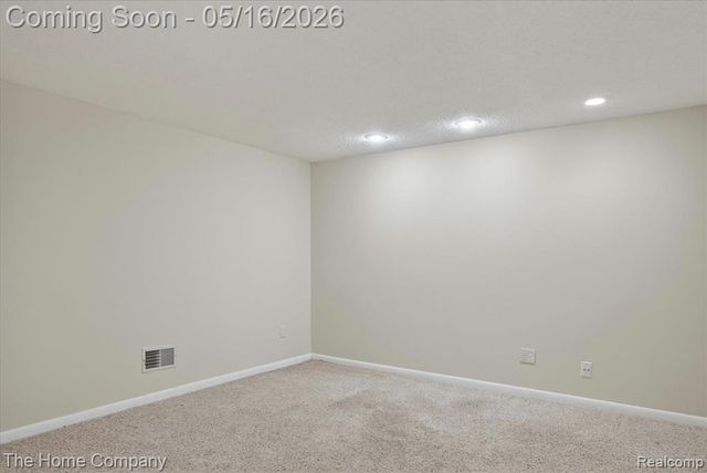 31170 Seneca Lane, Novi, MI 48377