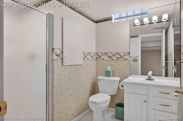 31170 Seneca Lane, Novi, MI 48377