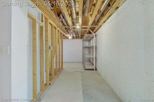 31170 Seneca Lane, Novi, MI 48377