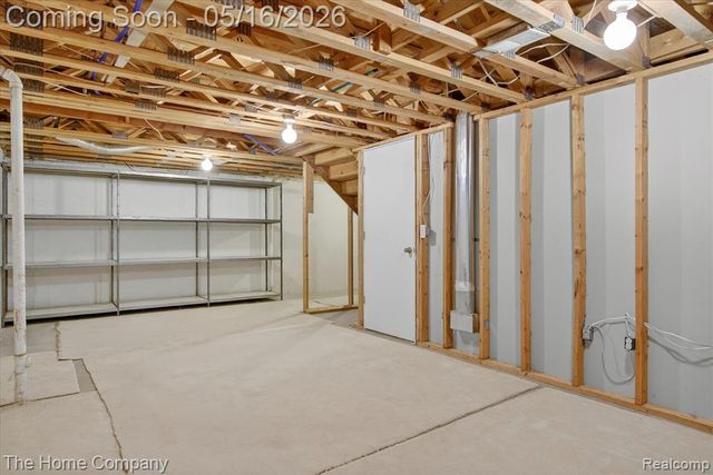 31170 Seneca Lane, Novi, MI 48377