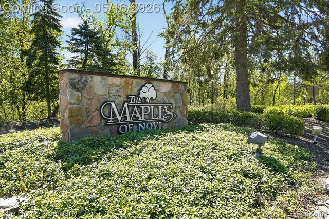 31170 Seneca Lane, Novi, MI 48377