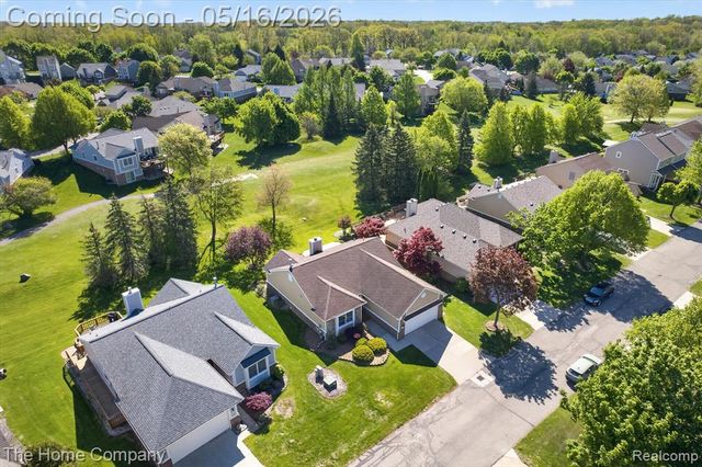 31170 Seneca Lane, Novi, MI 48377