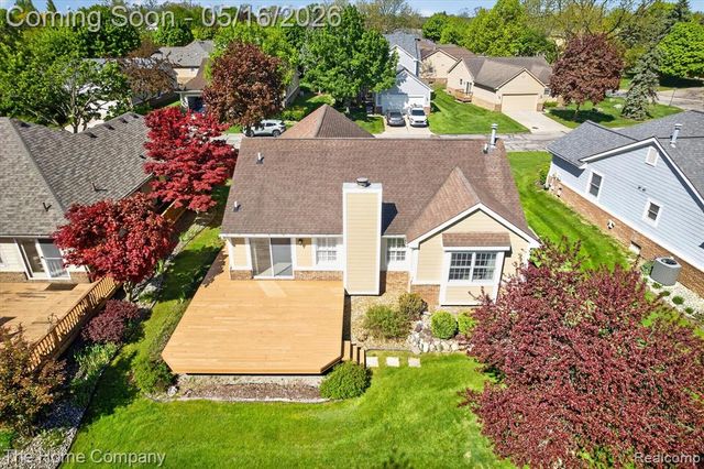31170 Seneca Lane, Novi, MI 48377