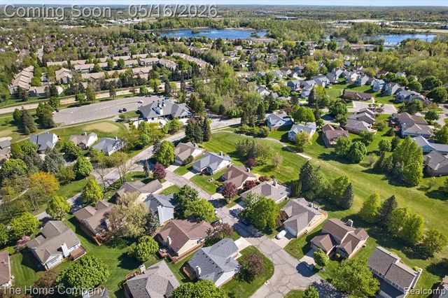 31170 Seneca Lane, Novi, MI 48377