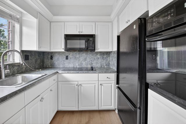 426 NE 7th Avenue 2B, Delray Beach, FL 33483