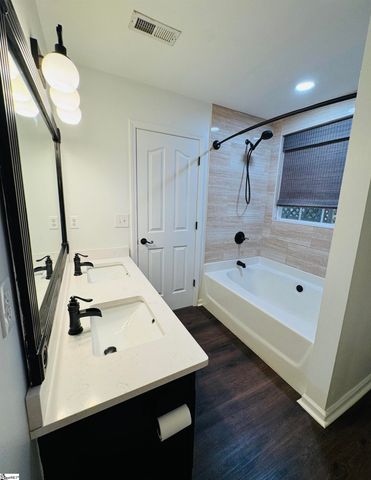 106 Stockbridge Drive, Greer, SC 29650
